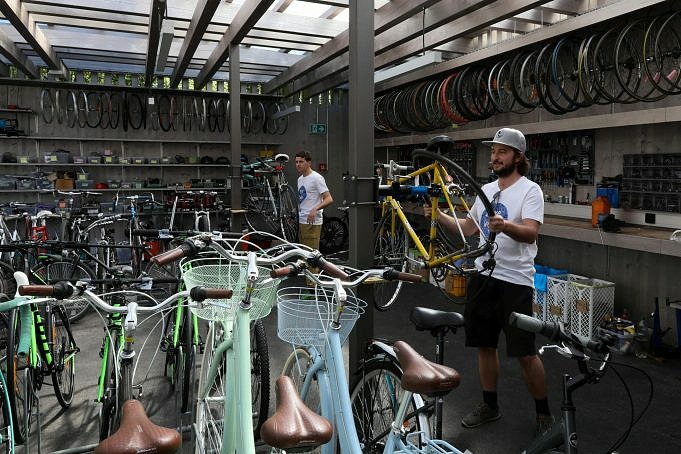 Bike Machinery Et Mair Se Sont Associés Pour Automatiser Les Vélos.